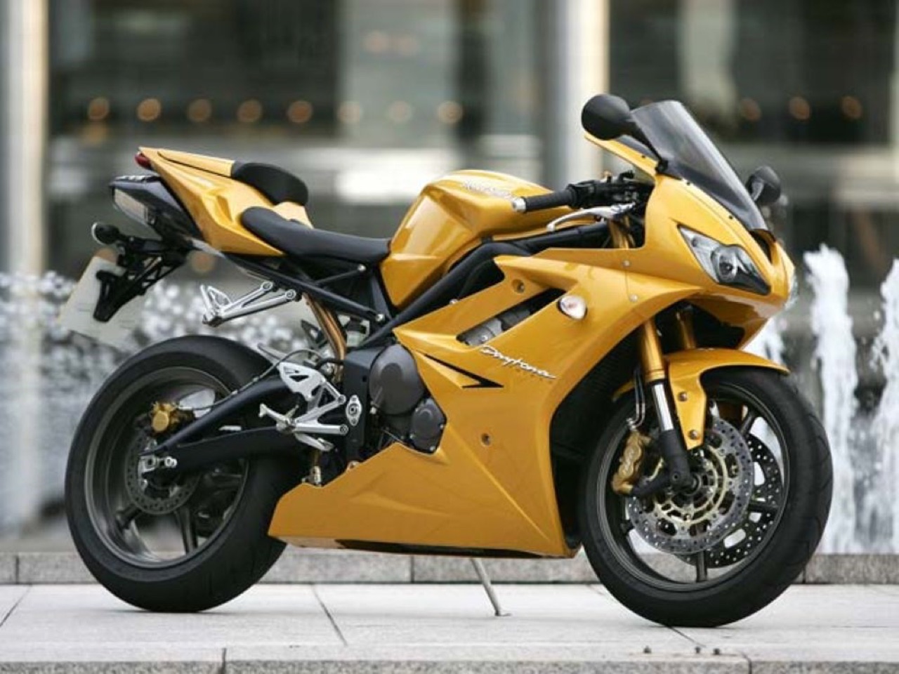 2006 Triumph Daytona 675