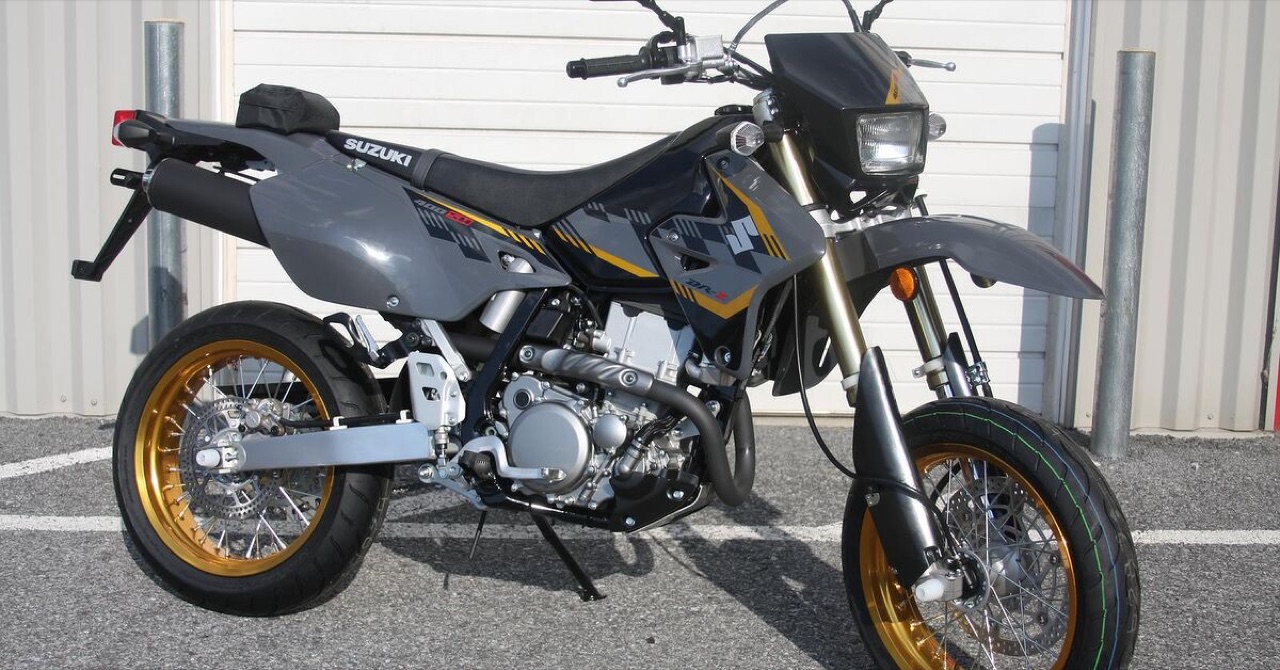 2016 Suzuki DR-Z400SM