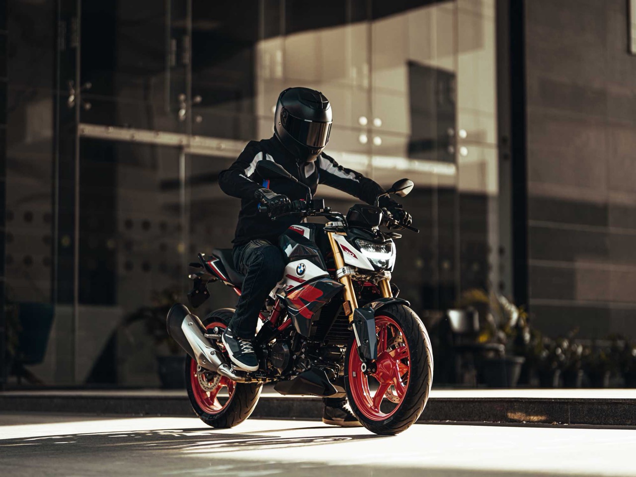 g310r