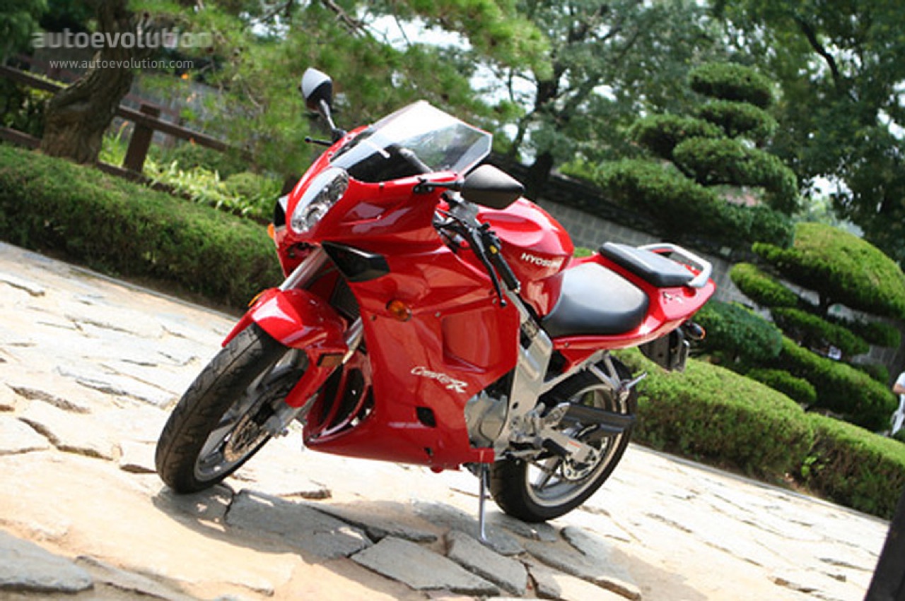 2006 Hyosung GT650 / GT650R