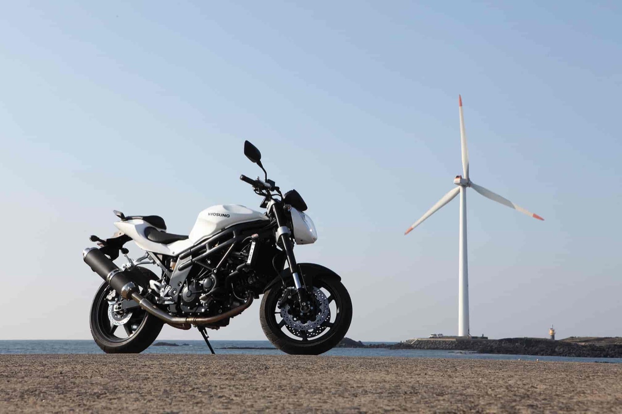 2016 Hyosung GT650