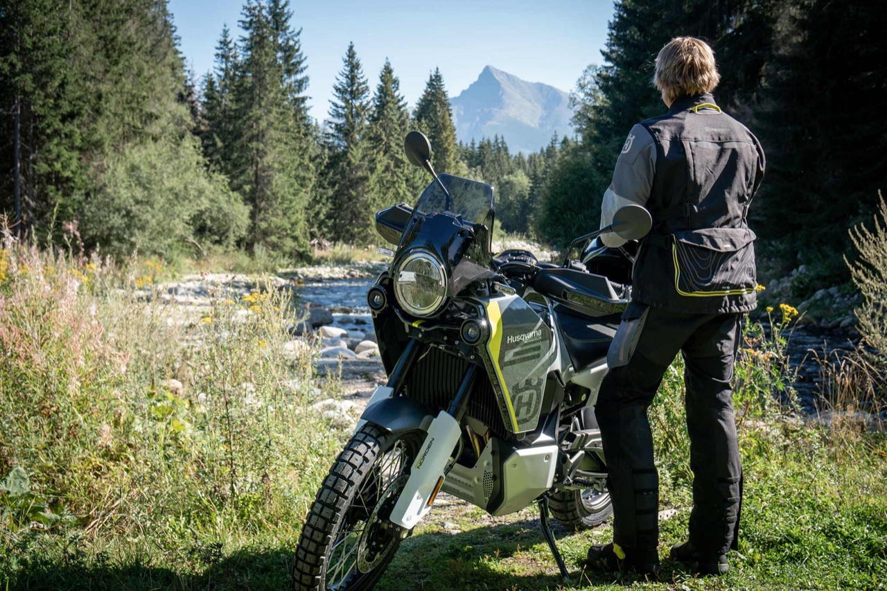 2026 Husqvarna Norden 901