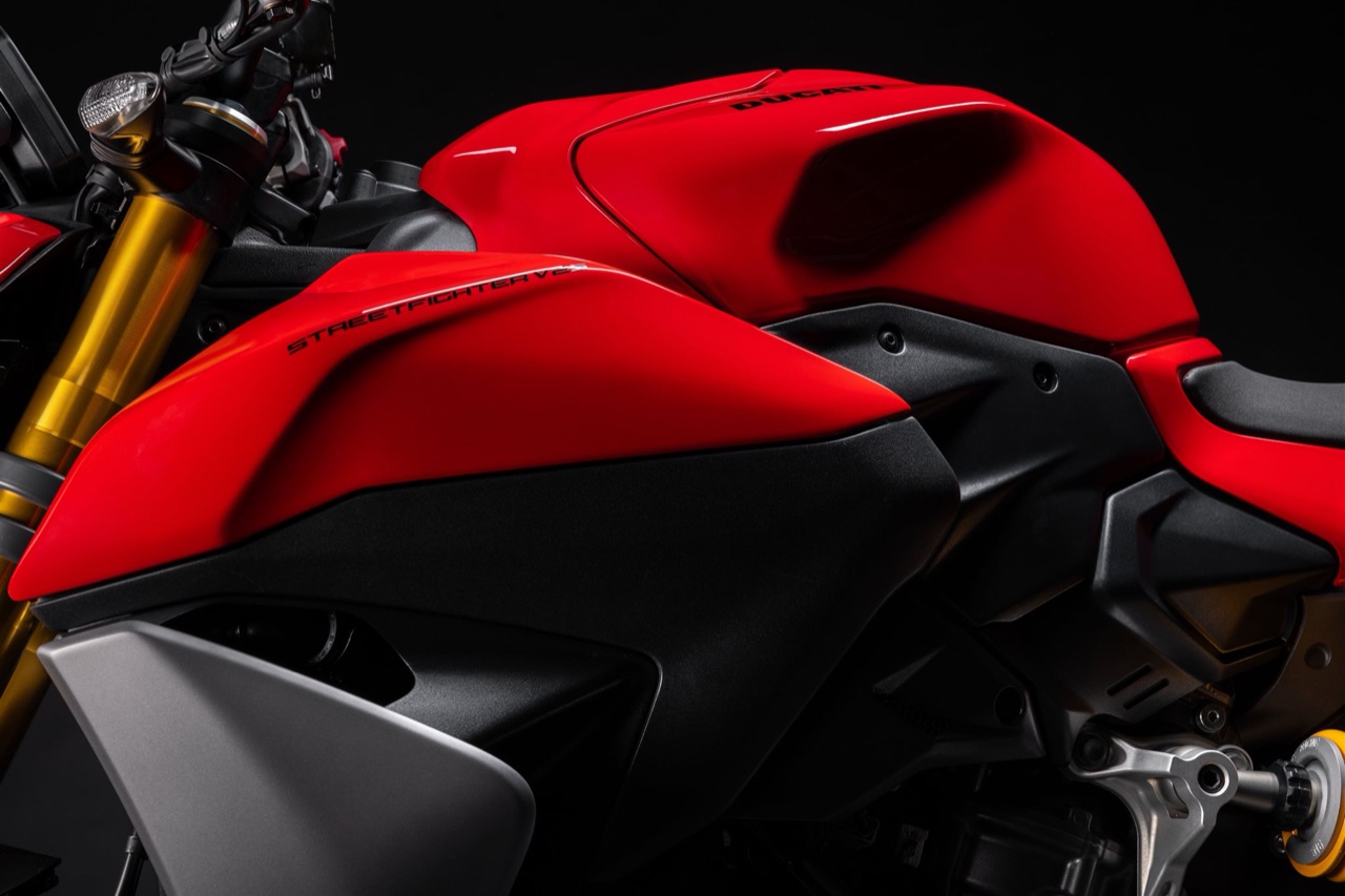 2026 Ducati Streetfighter V2