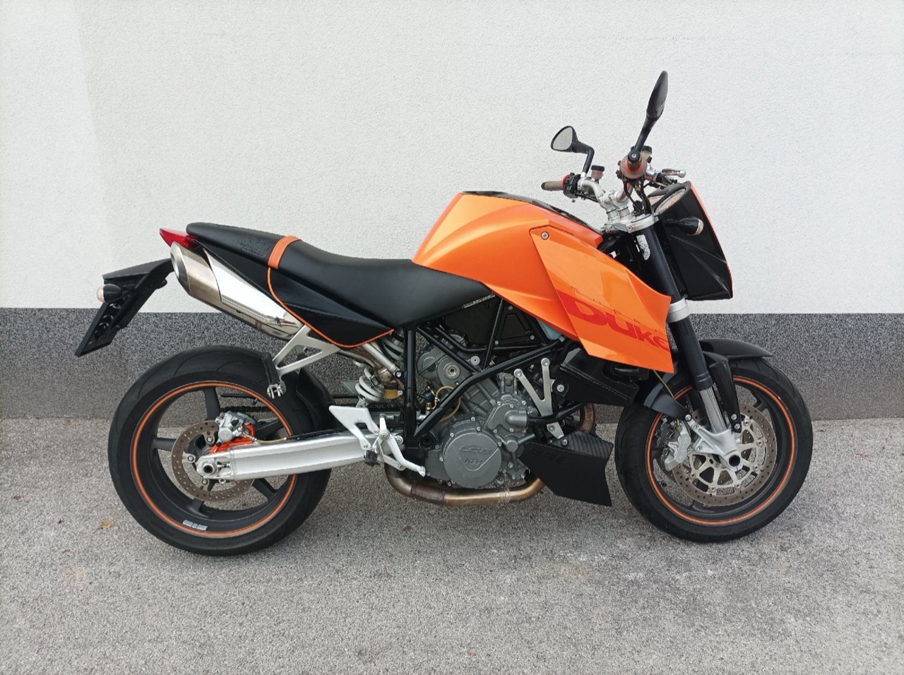 2006 990 Super Duke
