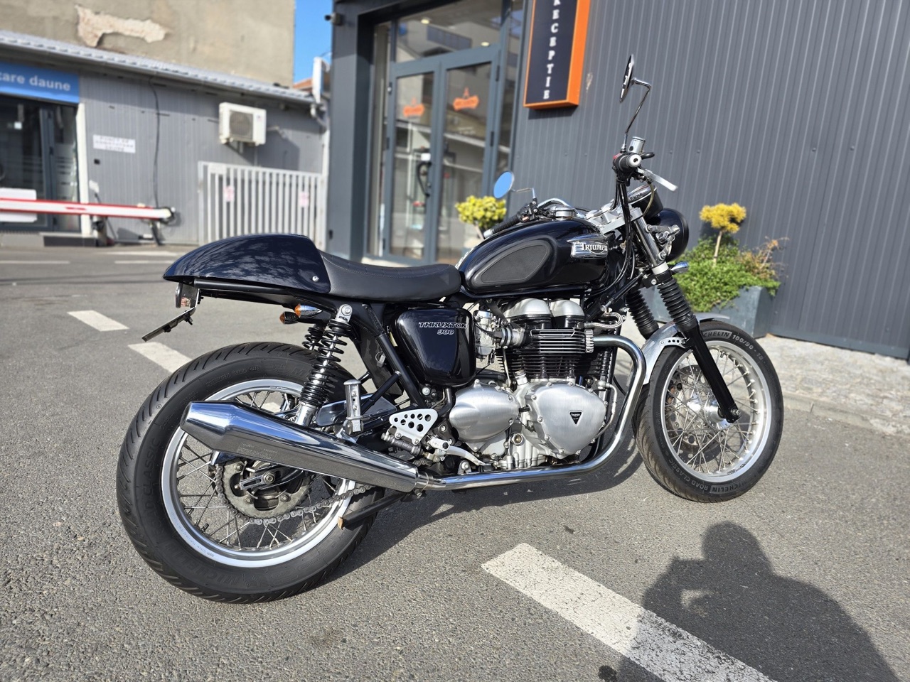 2006 Thruxton 900