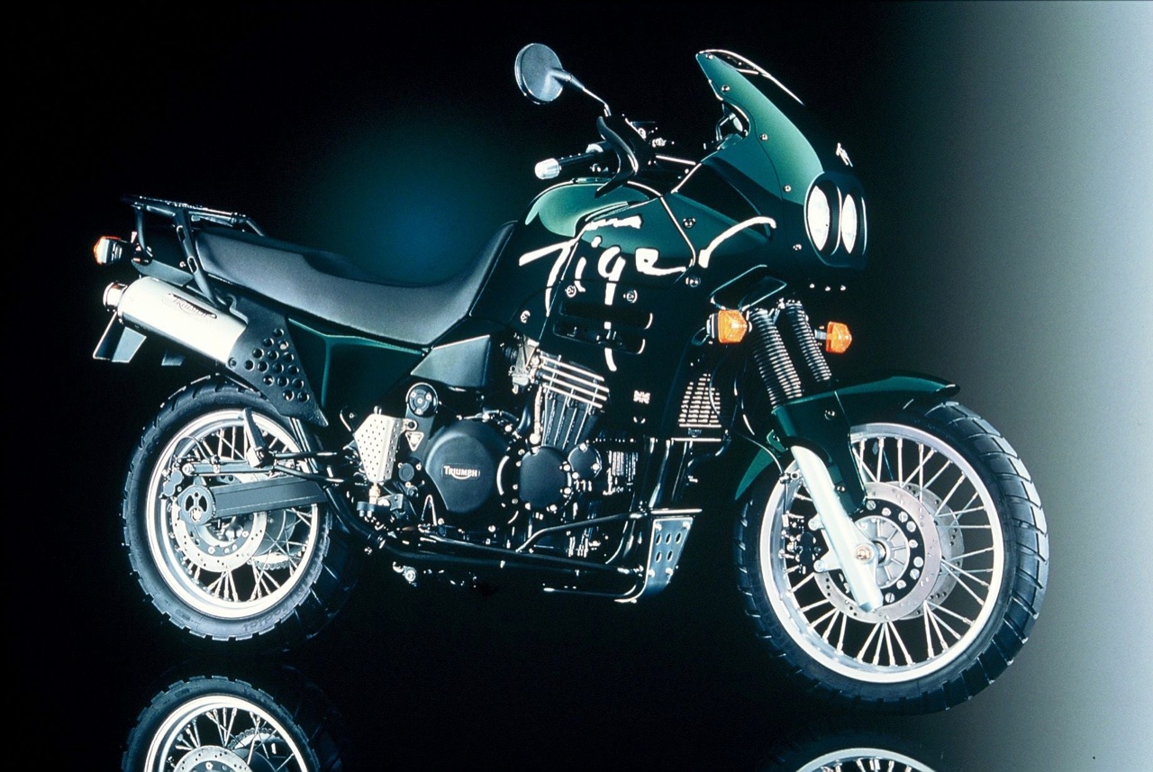 1996 Tiger T400