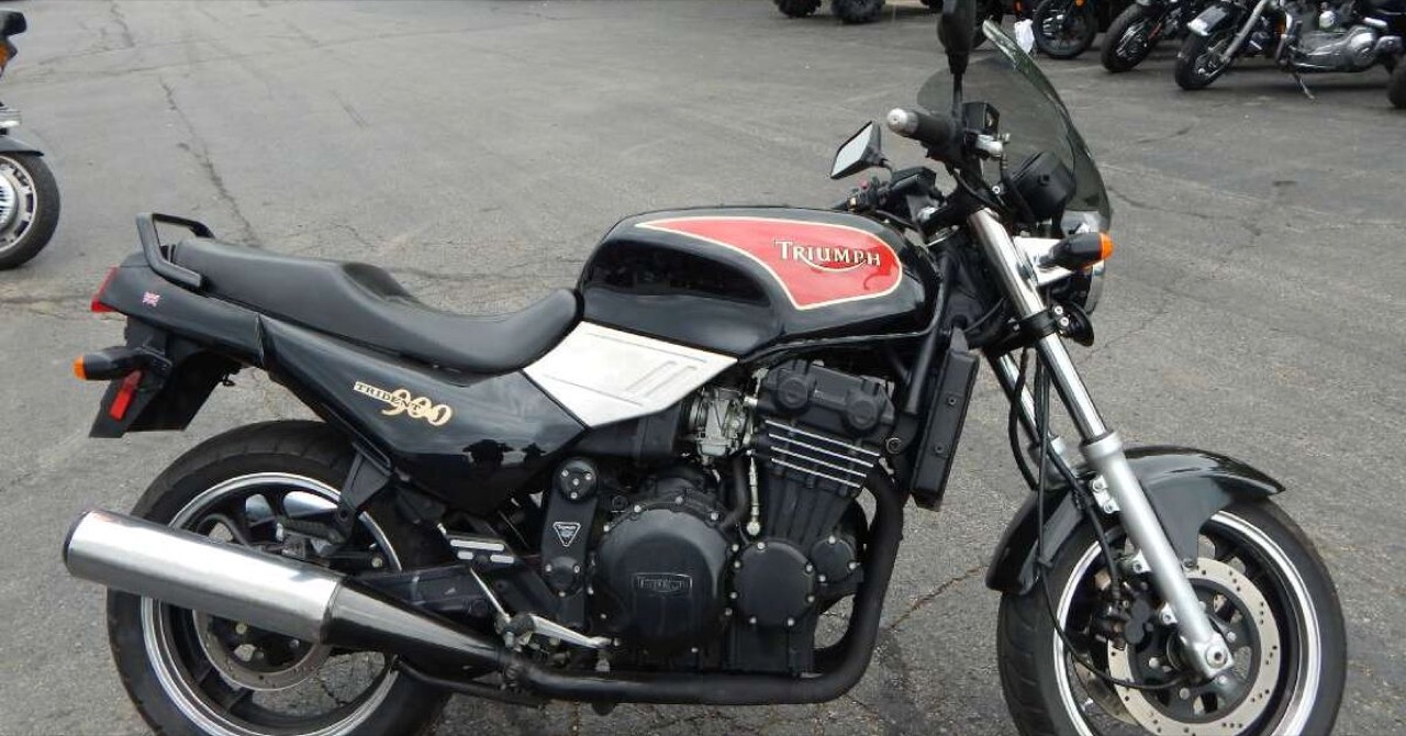 1996 Triumph Trident 900