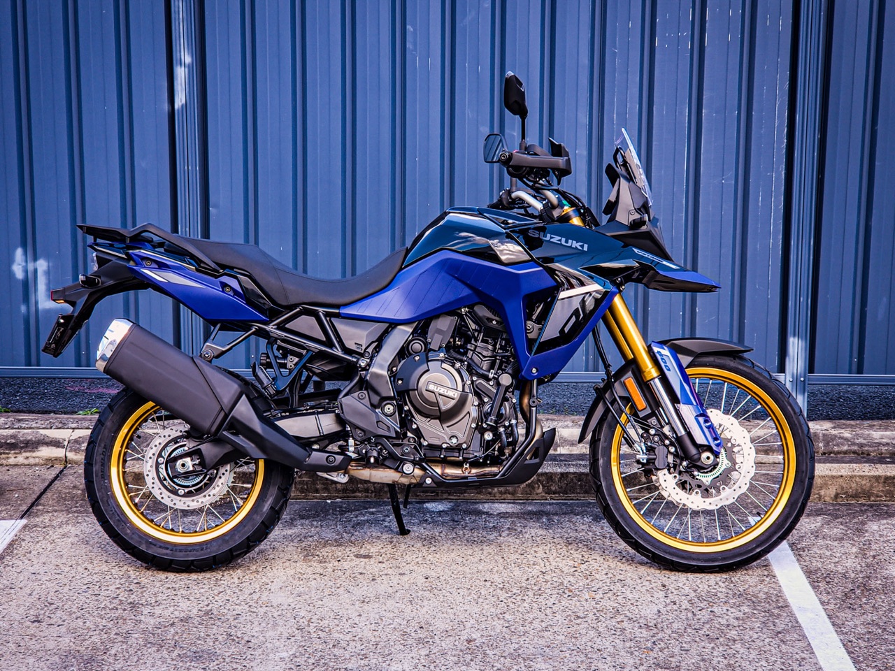 2026 V-Strom 800DE